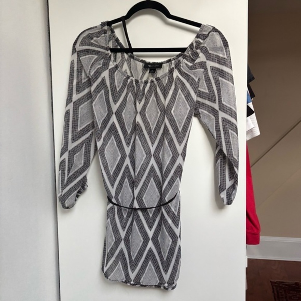Women's Geometric Black and White Dress